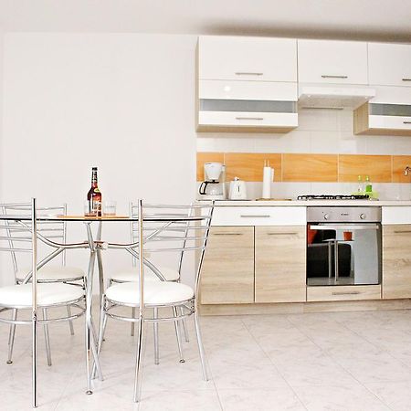Apartment Ada Zara Esterno foto