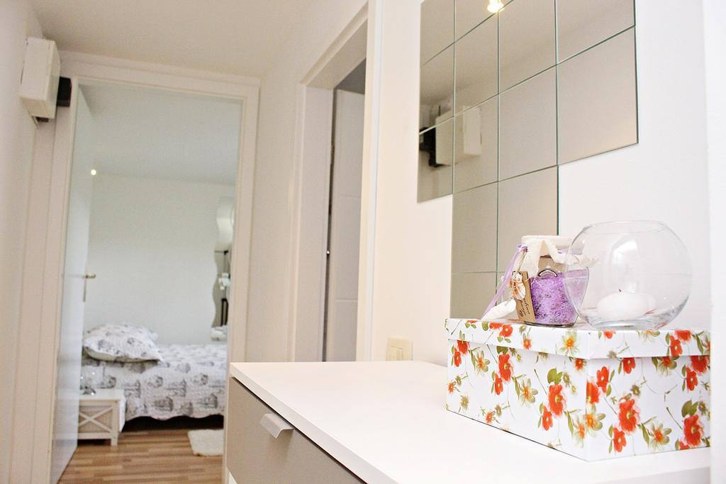 Apartment Ada Zara Esterno foto