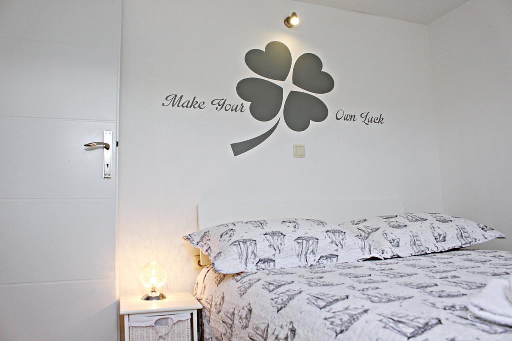 Apartment Ada Zara Esterno foto