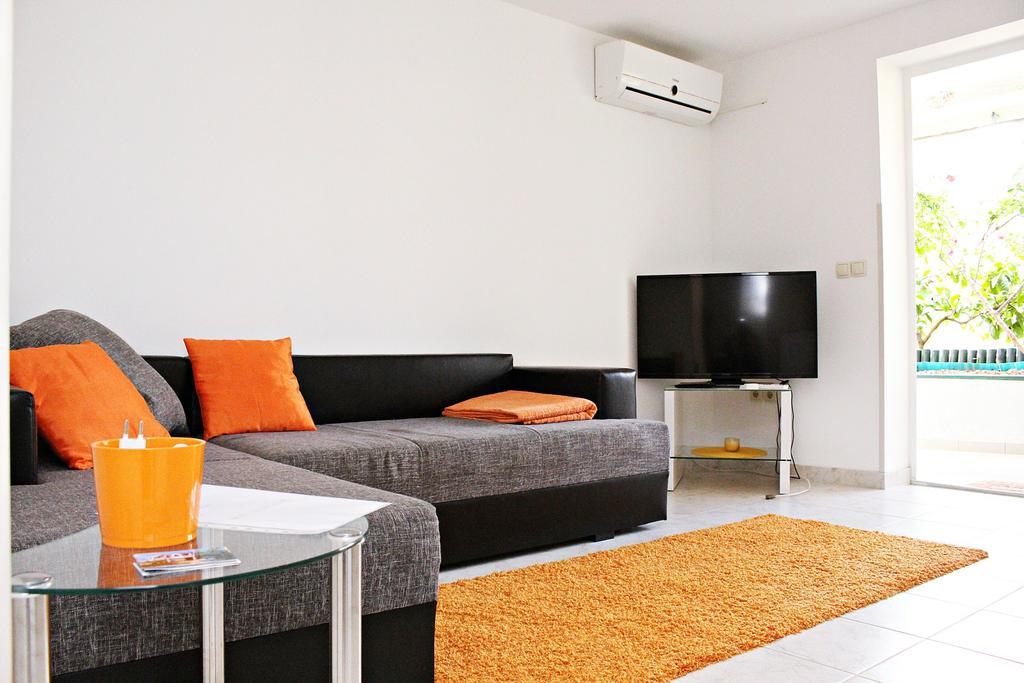Apartment Ada Zara Esterno foto